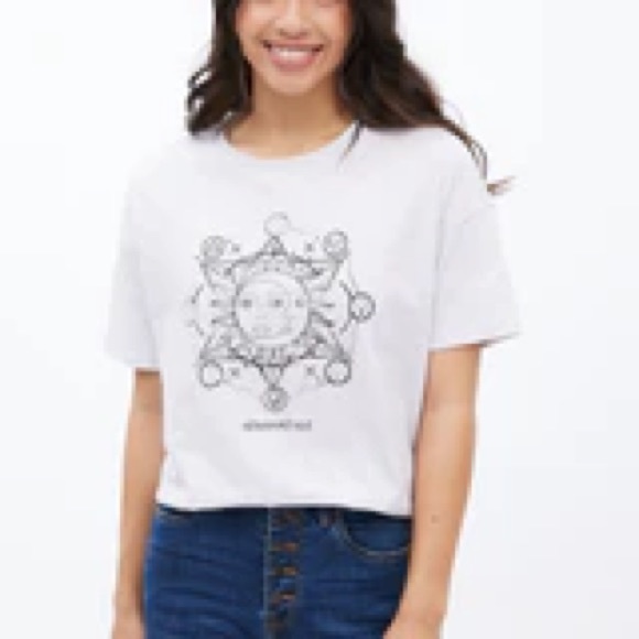 5 Graphic T-Shirts from Bluenotes - Picture 3 of 11